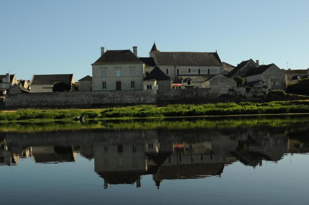 Domaine Du Heron Chinon Ngoại thất bức ảnh